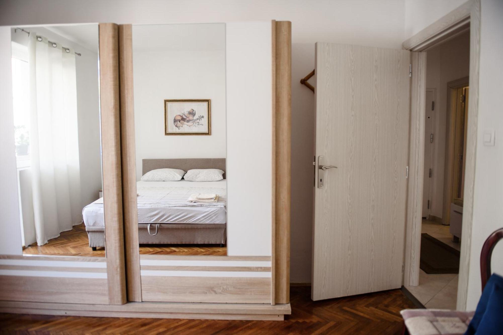 Cozy 2Br Apartment, 3 Min To The Old Town Kotor Kültér fotó